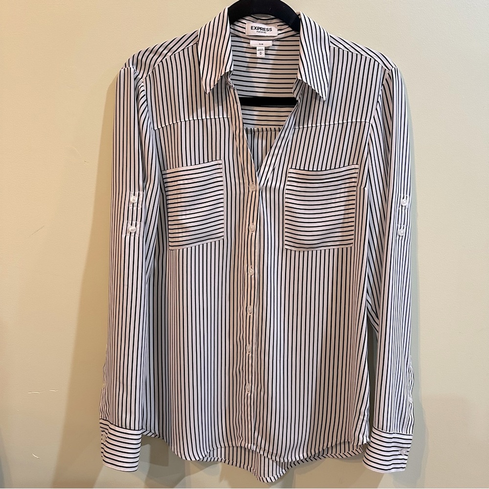 Express Portofino Slim Fit Women’s Size Medium Shirt
